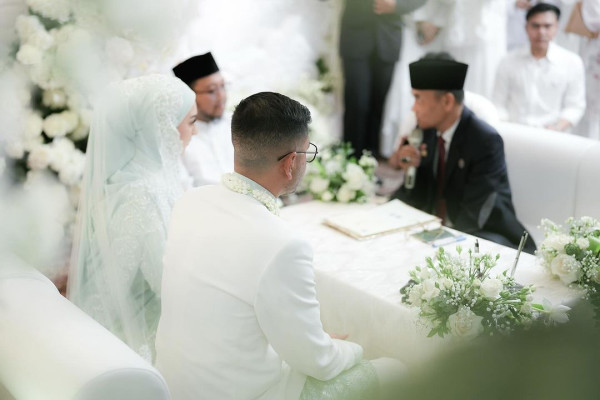 Irish Bella Dinikahi Haldy Sabri dengan Mas Kawin Sebuah Masjid