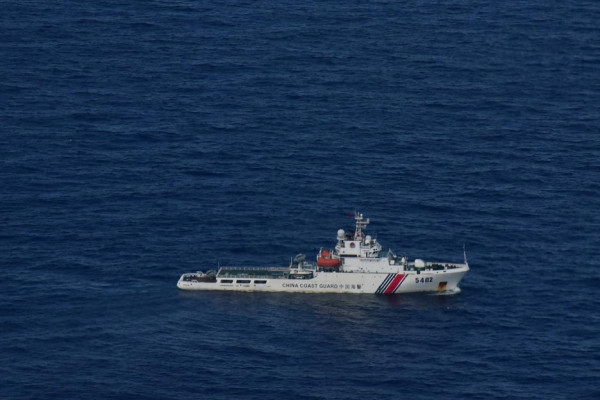 Bakamla RI Usir Kapal China Coast Guard di Laut Natuna Utara