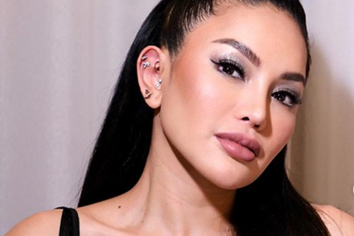 5 Artis Cantik Indonesia yang Pernah Jadi Santri di Pesantren