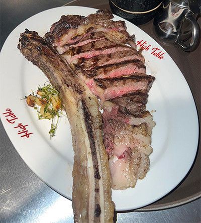 Sensasi Rasa Daging Steak Dry-aged yang Dikeringkan 21 Hari, Juicy dan Gurih