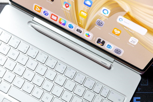 Segera Hadir, HUAWEI MatePad Pro 12.2, Tablet Flagship Layar Tandem OLED Terbaik di Dunia