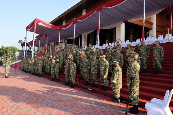 Ini Foto-foto Kegiatan Retreat Kabinet Merah Putih, Senam hingga Upacara