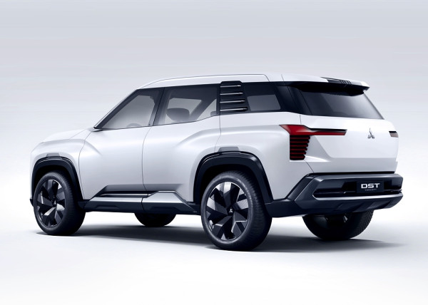 Mitsubishi DST Concept Diperkenalkan, Lebih Ganteng dari Pajero Sport dan Xforce