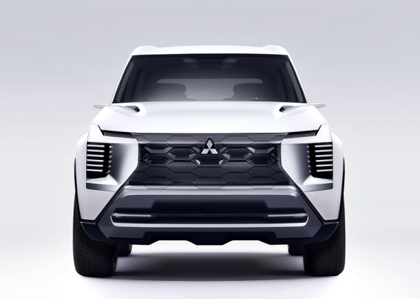 Mitsubishi DST Concept Diperkenalkan, Lebih Ganteng dari Pajero Sport dan Xforce