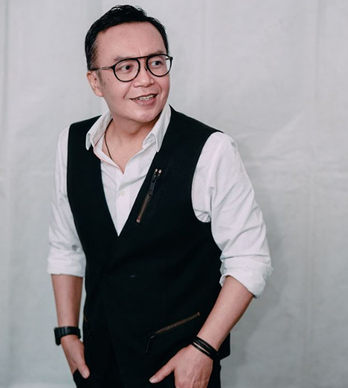 Cerai usai 25 Tahun Berumah Tangga, Ari Lasso Dapat Support Moril dari para Musisi
