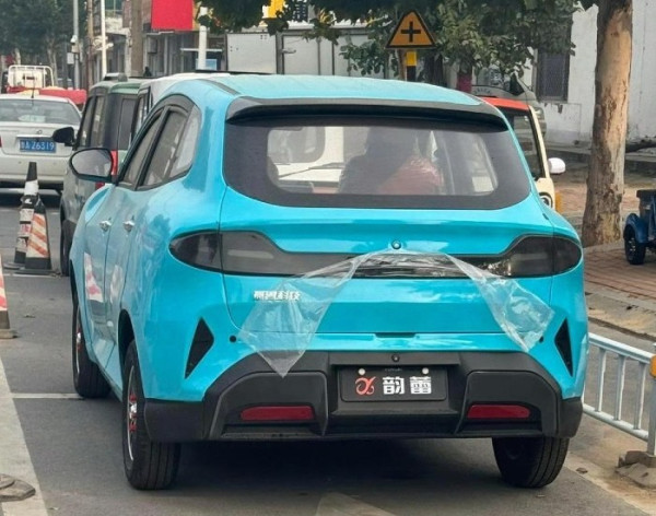 Laris Manis, Xiaomi SU7 Mulai Ditiru Merek China Lain