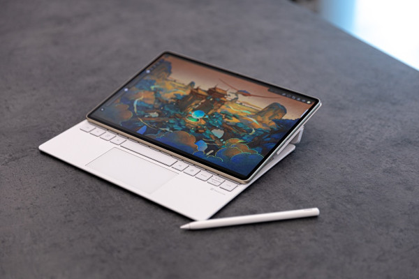 HUAWEI MatePad Pro 12.2, Tablet Lebih Dari Laptop Sudah Bisa Dibeli di Indonesia