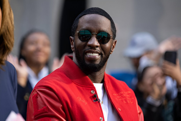 P Diddy Larang Tamu Wanita di Pesta Seks Pakai Celana, Harus Gunakan Gaun Mini dengan Belahan Dada