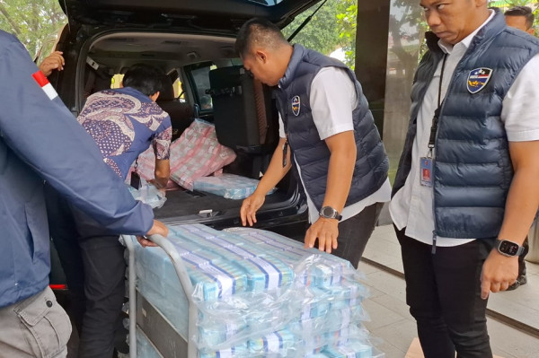 Ini Penampakan Uang Rp70 Miliar Barang Bukti Judi Slot 8278