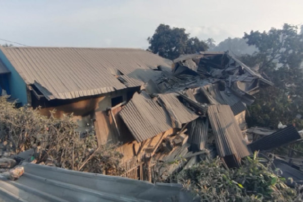 Korban Tewas Akibat Letusan Gunung Lewotobi Laki-Laki 10 Orang