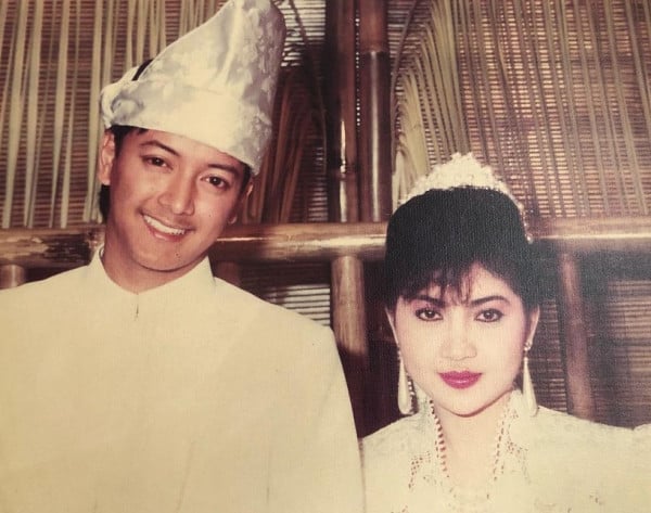 8 Potret Dina Mariana Semasa Hidup, Tinggalkan Sahabat dengan Senyum