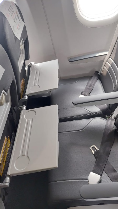 Pengalaman Terbang Nyaman ke Malaka dengan Armada Terbaru Scoot, Embraer E190-E2
