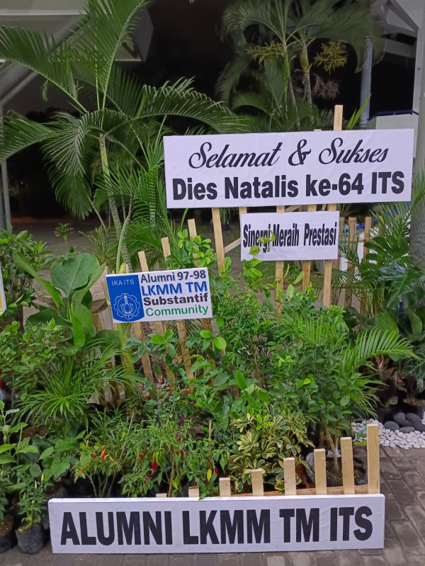 Inisiasi Karangan Bibit Tanaman Semarakkan Dies Natalis ke-64 ITS