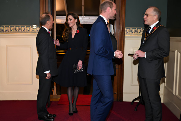 Kate Middleton Akhirnya Hadiri Acara Kerajaan, Wajahnya Terlihat Bahagia