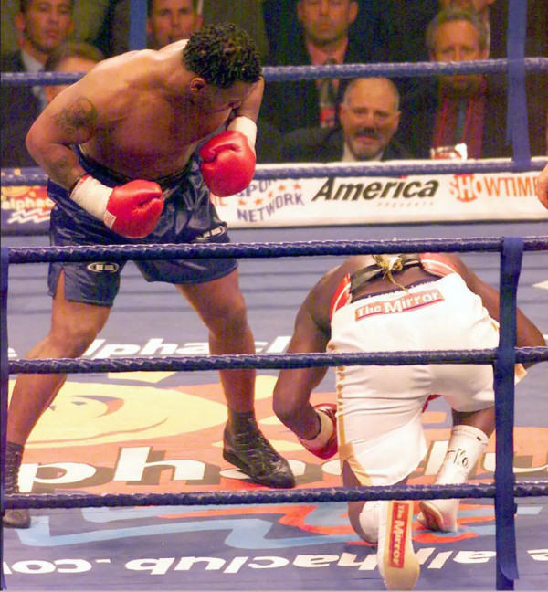 Tur Eropa Mike Tyson yang Mengerikan! KO Wasit hingga Takut-takuti Wartawan dengan Buaya