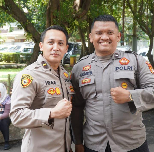 Aipda Ambarita dan Ipda Ibas Jadi Guest Teacher Sosialisasi Pencegahan Bullying di SDN Gunung 05