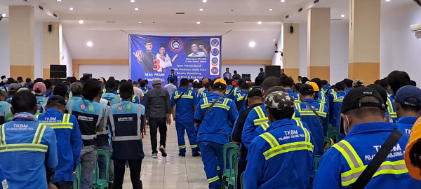 Konvoi Buruh Bongkar Muat Pelabuhan Jakarta Siap Menangkan Pramono Anung - Rano Karno
