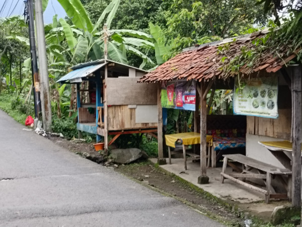 Suasana Lokasi Penemuan Granat Rakitan di Tamansari Bogor usai Diledakkan