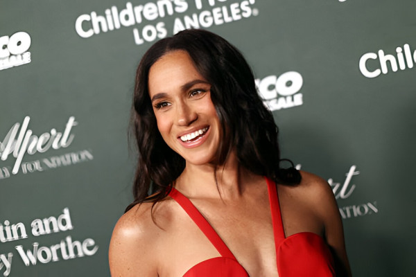 Meghan Markle Meradang Victoria Beckham Lebih Sukses, Merasa Tersisih