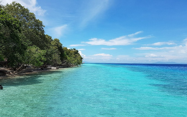 15 Rekomendasi Wisata Alam di Ambon, Banyak Pantai Indah Instagramable