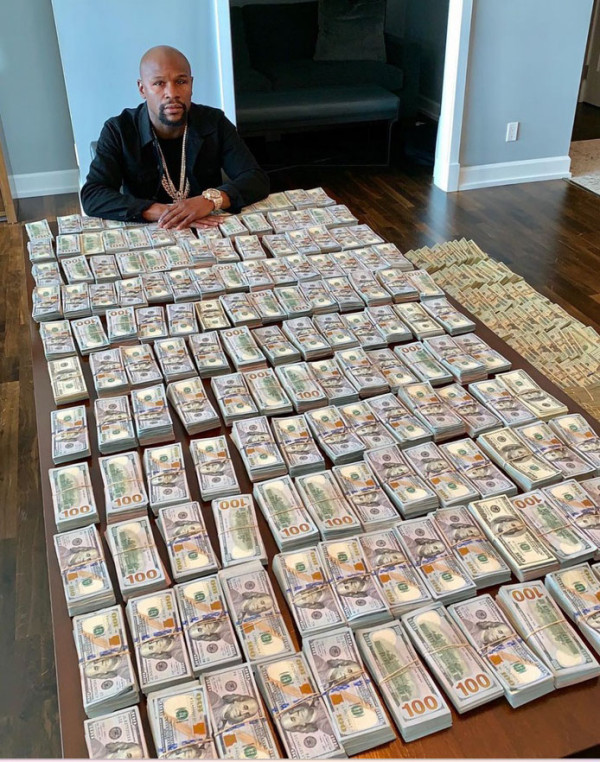 Floyd Mayweather Raja Properti: Investasi Jumbo Rp159 Triliun Guncang Pasar Real Estate