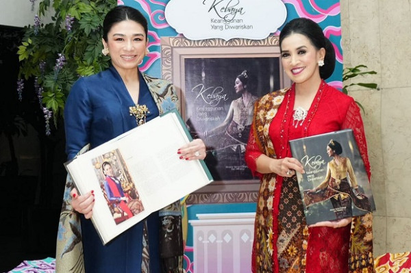 Tim Nasional Kebaya Indonesia Luncurkan Buku Kebaya, Keanggunan yang Diwariskan