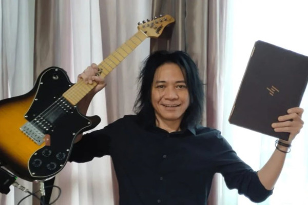 Kondisi Membaik, Abdee Slank Kembali Manggung meski Harus Rutin Cuci Darah