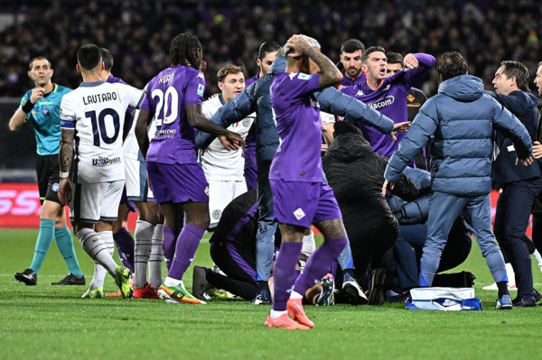 Profil Edoardo Bove, Pemain Fiorentina yang Tiba-tiba Ambruk di Lapangan