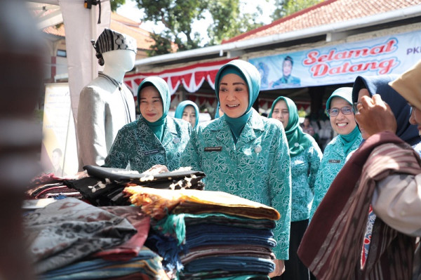 Kumpulkan TP PKK se-Jateng, Shinta Ajak Kader Jadi Orang Tua Asuh Anak Stunting