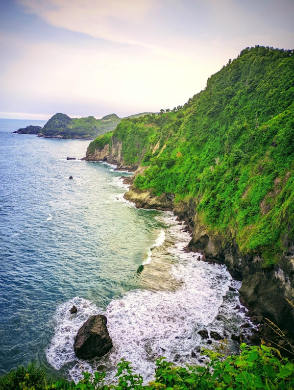 10 Pantai Terindah di Kebumen, Rekomendasi Destinasi Liburan Akhir Tahun Bareng Keluarga