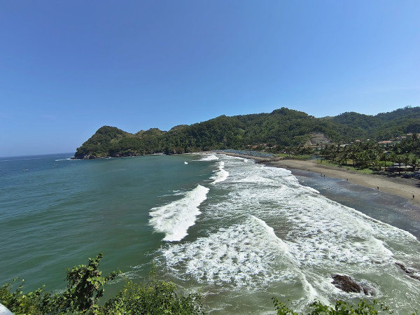 10 Pantai Terindah di Kebumen, Rekomendasi Destinasi Liburan Akhir Tahun Bareng Keluarga