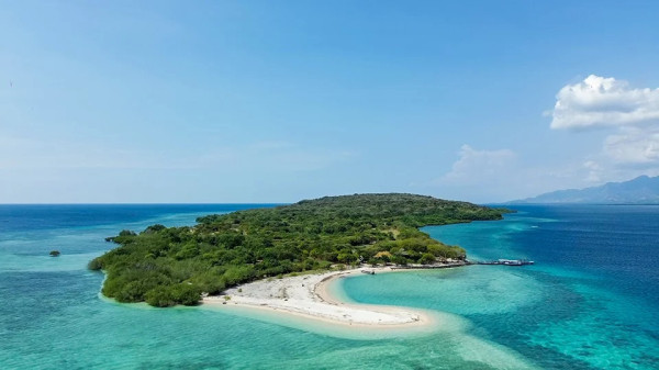 10 Rekomendasi Paket Wisata di Jawa Timur, dari Pantai hingga Gunung