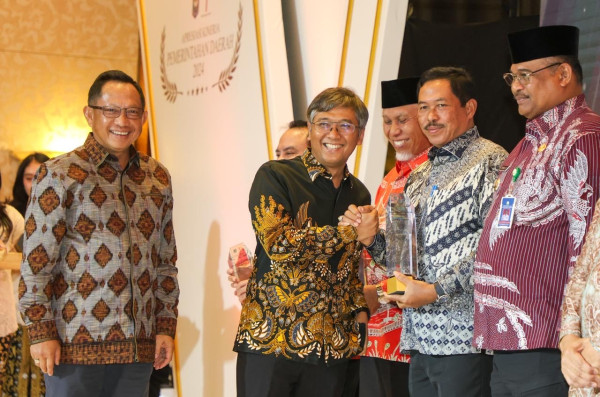 Pemprov Jateng Terima Penghargaan Apresiasi Kinerja Pemerintah Daerah 2024