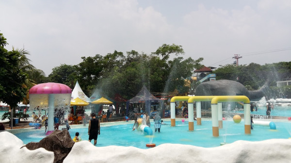 8 Tempat Wisata yang Dulu Ramai Kini Terbengkalai, Sepi bak Kuburan