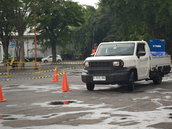 Jajal Toyota All New Hilux Rangga di Surabaya, Ternyata Ini Sensasinya