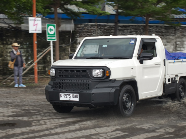 Jajal Toyota All New Hilux Rangga di Surabaya, Ternyata Ini Sensasinya