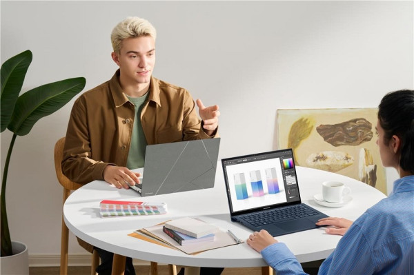 ASUS Zenbook S 13 OLED (UX5304MA), Laptop Tipis untuk Konsultan Pemasaran