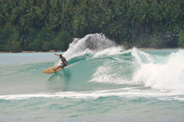 7 Rekomendasi Tempat Liburan Tahun Baru di Sumatra, Nias Jadi Tempat Surfing Level Dunia