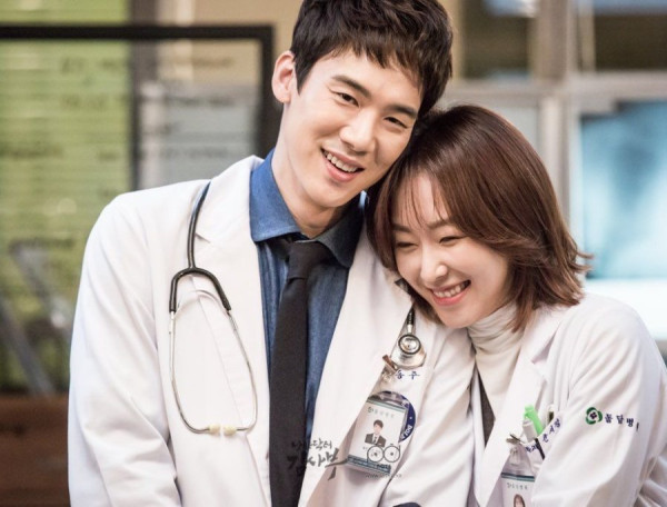 7 Drama Korea Yoo Yeon Seok dengan Rating Tertinggi, Terbaru When The Phone Rings