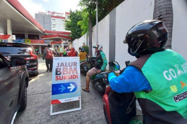Dilema Ojol, Menimbang Siapa yang Berhak Konsumsi BBM Subsidi