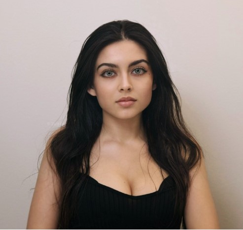Kisah Zara Dar, Mahasiswi IT di Amerika Serikat yang Tinggalkan Gelar PhD untuk Jadi Kreator OnlyFans