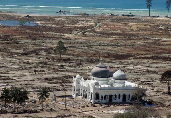 Penyebab Tinggi Gelombang Tsunami Aceh 2004, Sampai 30 Meter