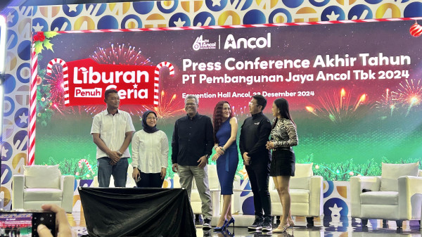 Ancol Sambut Tahun Baru 2025 dengan Pertunjukan 1000 Drone
