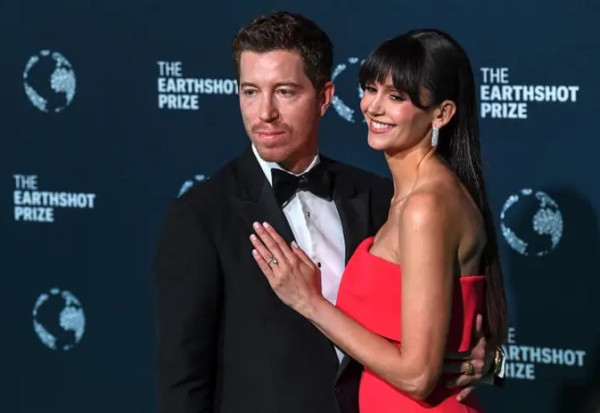 7 Cincin Tunangan Artis Termewah 2024, Lady Gaga Bertakhta Berlian Besar