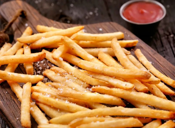 10 Makanan Paling Tidak Sehat di Dunia, Kentang Goreng Tinggi Natrium