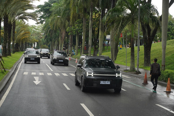 Hybrid Nggak Pake Mahal! Mobil-Mobil Keren Ini Ramaikan Pasar Indonesia di 2024!