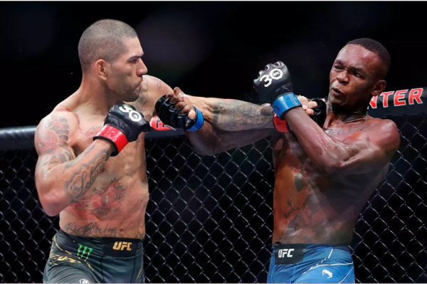 Pertarungan Terbaik UFC 2024: Alex Pereira Petarung Terbaik, Max Holloway Tampilkan KO Spektakuler