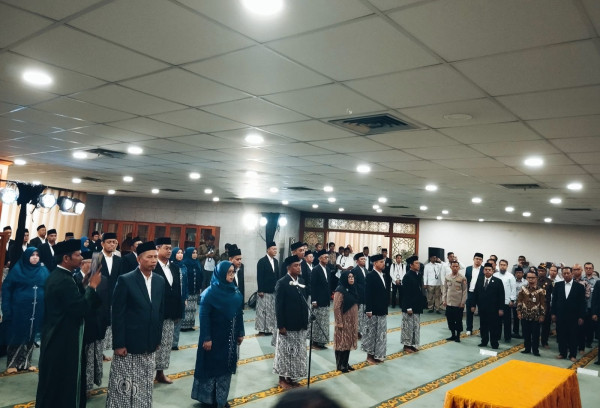Daftar Lengkap 35 Pejabat BP Haji yang Dilantik Gus Irfan