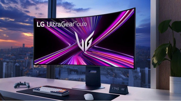 LG Rilis Monitor Gaming Melengkung Pertama di Dunia, bisa Dilipet Pula!