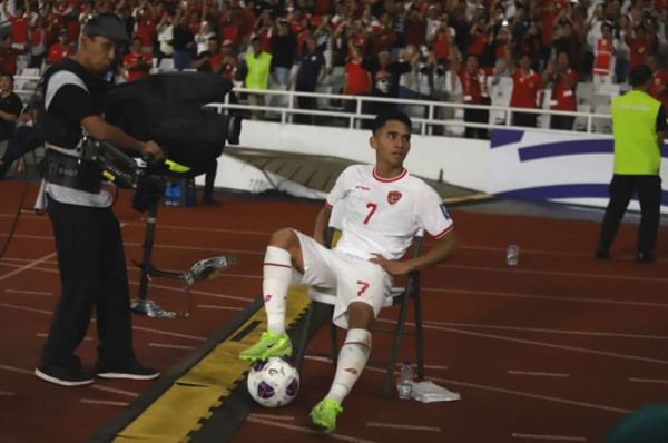 7 Peristiwa Olahraga Terpopuler 2024: Kemenangan Bersejarah Timnas Indonesia hingga Kontroversi Olimpiade!